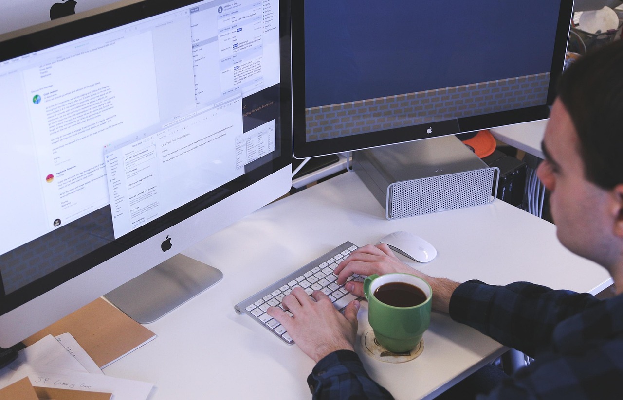 Digital Law & Compliance